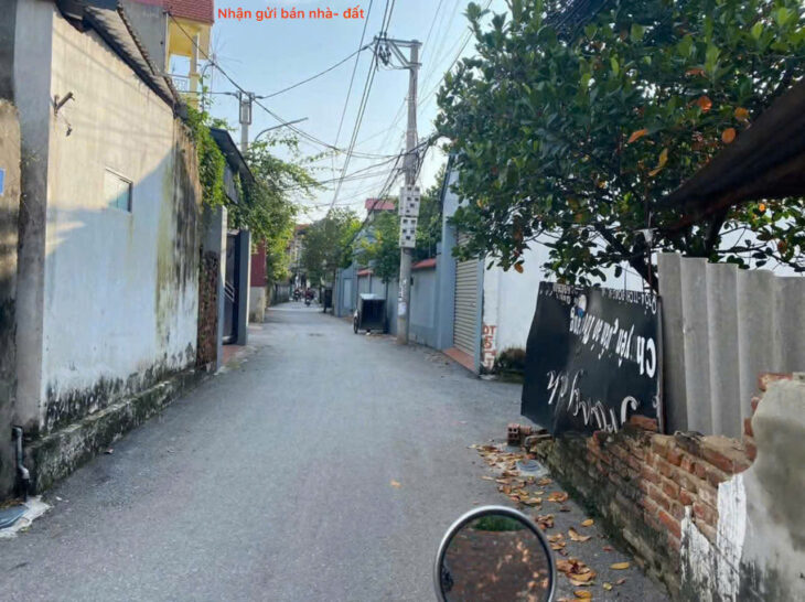 Bán đất tổ 3, TT Chi Đông, Mê Linh, HN. Đường trải nhựa, trục chính làng. Gần khu công nghiệp
