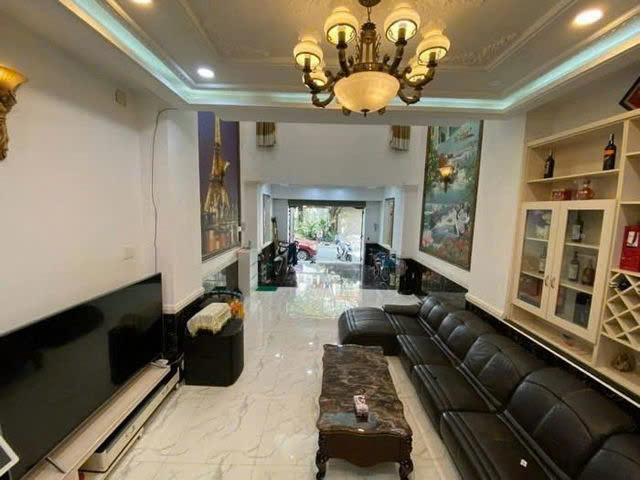 GIÁ MỀM NHẤT quận 7 : giá mềm nhất 16.5 tỷ – Phú Thuận – Trệt, lửng, 2 lầu, sân thượng 5x20m, BTCT