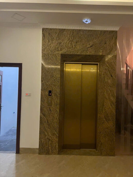 BÁN NHÀ LẠC LONG QUÂN – 7 TẦNG THANG MÁY – MT 5M – OTO TRÁNH – GẦN PHỐ – KINH DOANH ĐỈNH