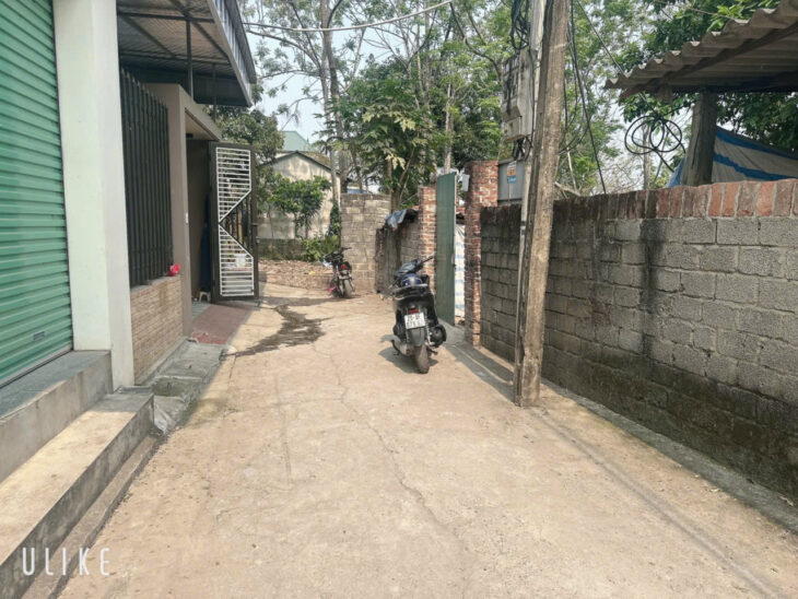 Hàng Mới- 50m giáp Trường Yên Diện tích: 50m – Cách 1 nhà ra đường ô tô tải