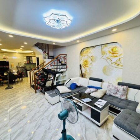 GẤP BÁN, 51m2, 2Tầng,HXH,Tặng nội thất, Quang Trung Gò Vấp chỉ 5.3 Tỷ.