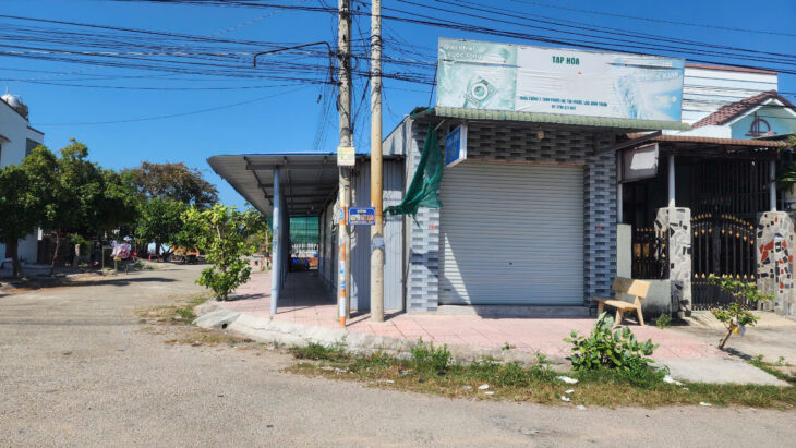 Bán nhà lô góc Đường nhựa Triều cường 3, Tân Phước, thị xã LaGi giáp 577