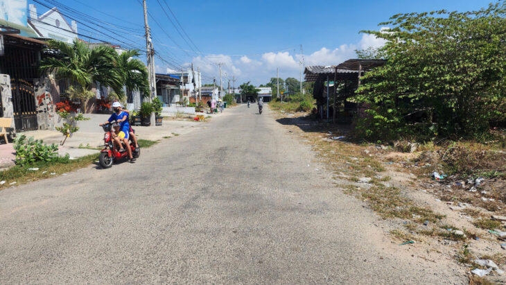 Bán nhà lô góc Đường nhựa Triều cường 3, Tân Phước, thị xã LaGi giáp 577