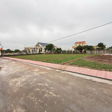 Em cần bán lô đất 90m2 thị trấn quất lâm nhỉnh 1 tỷ Em cần bán lô đất 90m2 thị trấn quất lâm nhỉnh 1 tỷ