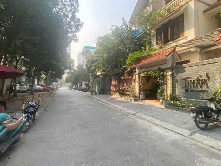 Bán nhà mặt phố Huỳnh Thúc Kháng – Hà Đông, 49m2 kinh doanh đỉnh giá chỉ 11 tỷ