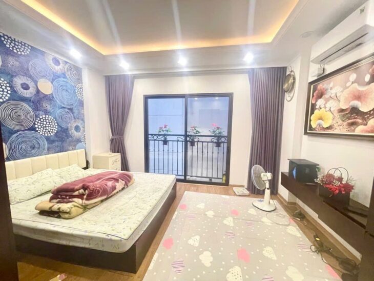 SIÊU HIẾM PHỐ QUAN NHÂN GẦN HỒ, TẶNG NỘI THẤT GIÁ MỀM CHỈ 6.7 TỶ.