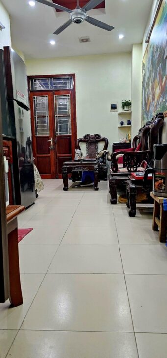 BÁN NHÀ -THỊNH HÀO- TÔN ĐỨC THẮNG-NHÀ 3 TẦNG -DT 26/32M2 -MT.5m giá chỉ,5 TỶ 200 TRIỆU BÁN NHÀ -THỊNH HÀO- TÔN ĐỨC THẮNG-NHÀ 3 TẦNG -DT 26/32M2 -MT.5m giá chỉ,5 TỶ 200 TRIỆU