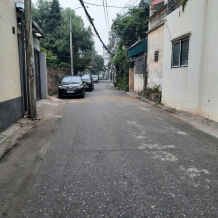 CHỦ GIẢM CHÀO BÁN GẤP ĐÁT GIANG BIÊN LONG BIÊN NHỈNH 3 TỶ 61 M CHỦ GIẢM CHÀO BÁN GẤP ĐÁT GIANG BIÊN LONG BIÊN NHỈNH 3 TỶ 61 M