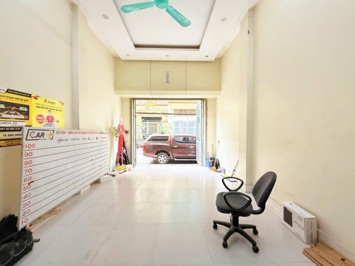 PHÂN LÔ VỈA HÈ VÕ CHÍ CÔNG – ÔTÔ TRÁNH, VÀO NHÀ – 6 TẦNG THANG MÁY – GIÁ 21 TỶ