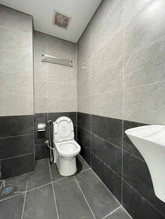 MẶT NGÕ TRẦN KHÁT CHÂN – 20M RA PHỐ – NHÀ MỚI ĐẸP KOONG – GIÁ 5.6 TỶ