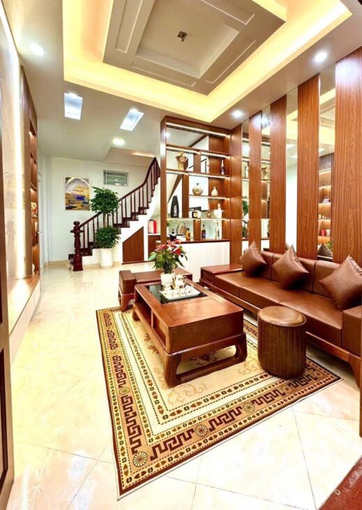 HOÀNG HOA THÁM – TRUNG TÂM QUẬN BA ĐÌNH – ÔTÔ ĐỖ CỔNG – GIÁ 7 TỶ