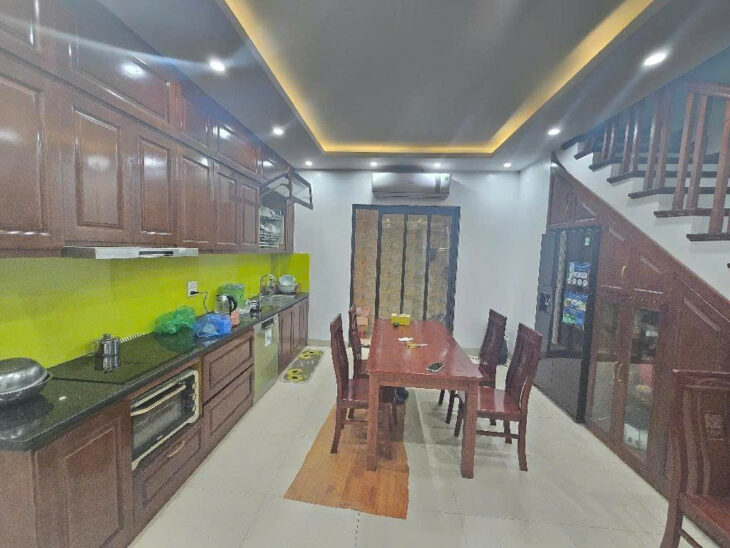 BÁN NHÀ PHÂN LÔ KDT AO SÀO- HOÀNG MAI, 70 M2, 5 TẦNG, MẶT TIỀN 5 M, GIÁ 20,5 TỶ.