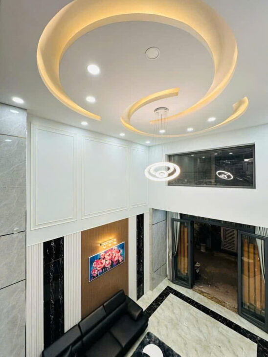 Chỉ 7tỷ sở hữu ngay nhà GV HXT 5m- 5 tầng-178m2-Khu phân lô Phạm Văn Chiêu- sát bên Emart
