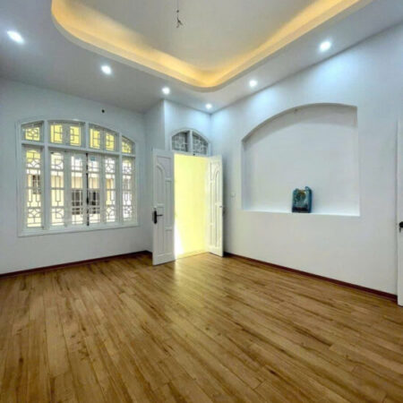 Ô TÔ,VỈA HÈ, QUANG LAI- THANH TRÌ, 40 M2, 6 TẦNG, TM, MT 6,5 M, GIÁ 13,3 TỶ.