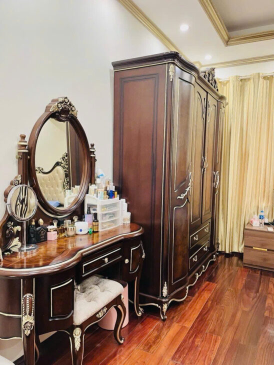 ???? NHÀ HOÀNG CẦU – Ô TÔ CÁCH 10M – GẦN BÃI GỬI XE – DÂN XÂY CHẮC CHẮN