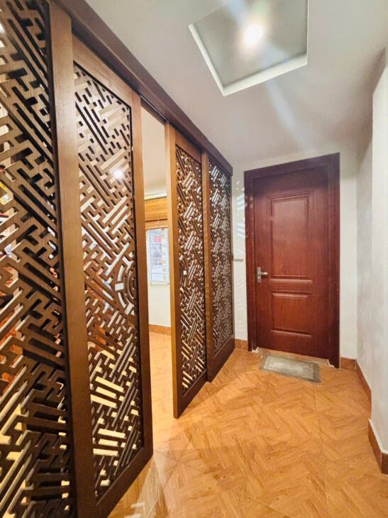 ???? NHÀ HOÀNG CẦU – Ô TÔ CÁCH 10M – GẦN BÃI GỬI XE – DÂN XÂY CHẮC CHẮN