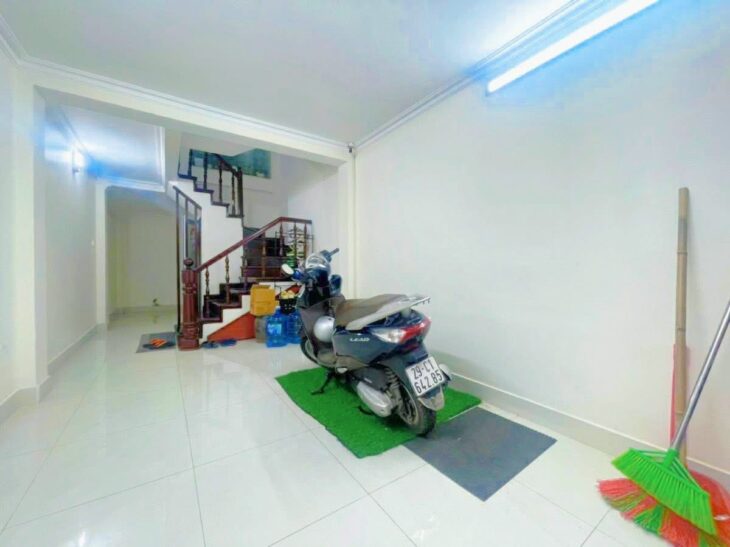 MẶT NGÕ HỒNG HÀ – PHÂN LÔ, VỈA HÈ ÔTÔ TRÁNH – 50M RA PHỐ – GIÁ 10 TỶ