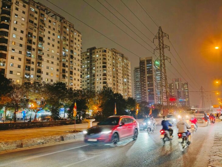 MẶT NGÕ TAM TRINH – 30M RA PHỐ – ÔTÔ 7 CHỖ ĐỖ CỬA – 5 TẦNG THANG MÁY – GIÁ CHỈ 13 TỶ