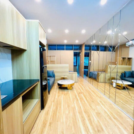 2,95 tỷ – Nhà Tập thể tầng 2 như chung cư cao cấp – Phố Láng Hạ, Ô tô đỗ chân cầu thang -2PN, 2 mặt