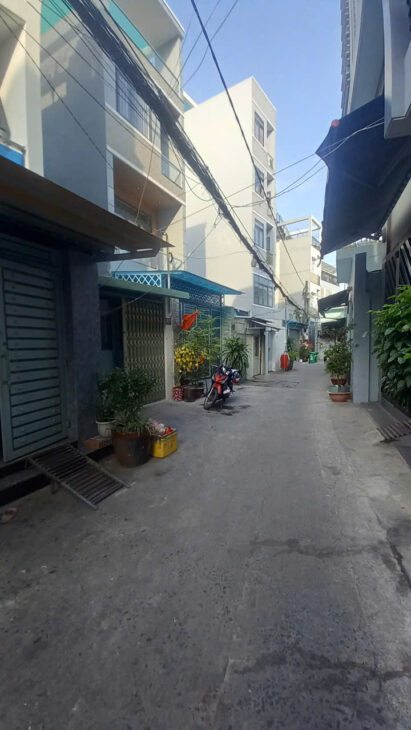 CẦN BÁN GẤP TRONG TUẦN, NHÀ DƯƠNG BÁ TRẠC P2Q8 DT: 57.8M2, 2 TẦNG, 4PN, 3WC. CHỈ 5.5 TỶ.