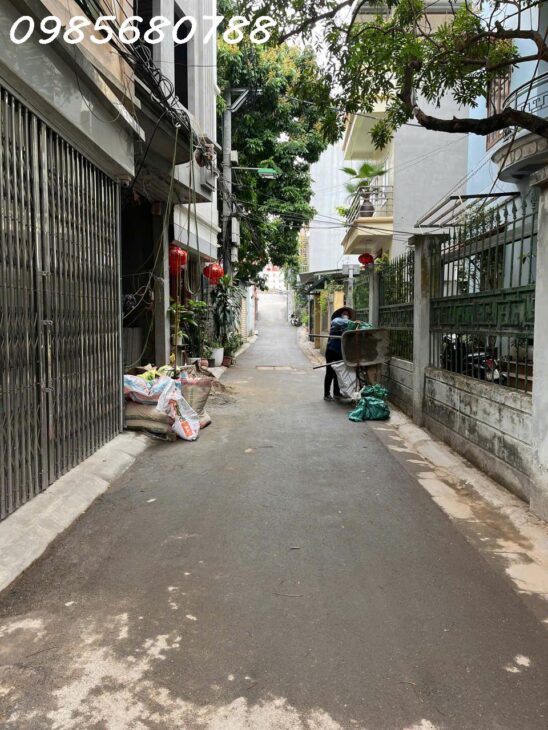 Bán nhà 40m², 6PN, 6WC, An Dương Vương, Tây Hồ – 10 tỷ
