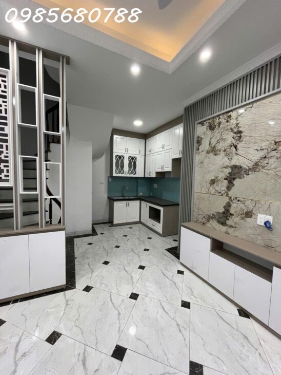 Bán nhà 40m², 6PN, 6WC, An Dương Vương, Tây Hồ – 10 tỷ