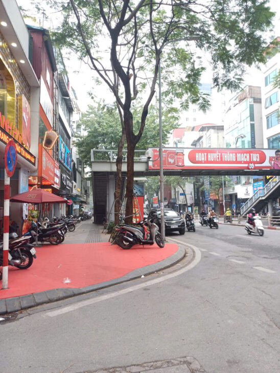 HẠ 1 TỶ CẦN BÁN GÂP,DUY NHẤT CĂN PHÂN LÔ ,THÁI HÀ,KINH DOANH KẾT HỢP Ở ,NHỈNH 18 TỶ NHÀ PHÂN LÔ