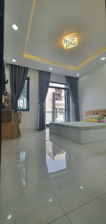 BÁN NHÀ SHR, 3tấm 4PN FULL nội thất CAO CẤP ngay chợ Long Trường KDC RIOCASA, NGUYỄN DUY TRINH, TP.