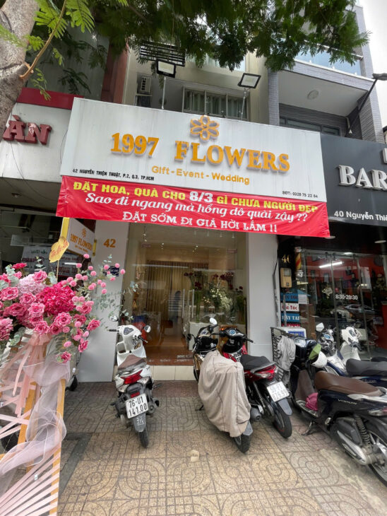 Quận 3 ! SANG NHƯỢNG CH Hoa Tươi MT vị trí bao đẹp, Tel : 0328752284 ( chính chủ )