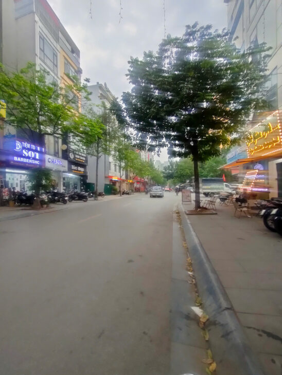 BÁN GẤP PHÂN LÔ VŨ PHẠM HÀM, ÔTÔ TRÁNH, KINH DOANH, 2 THOÁNG, DT 66M2 GIÁ 18 TỶ 800