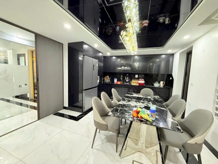 PHÂN LÔ HOÀNG QUỐC VIỆT CẦU GIẤY, ÔTÔ TRÁNH, KINH DOANH, DT 71M2 CHỈ 17 TỶ 800