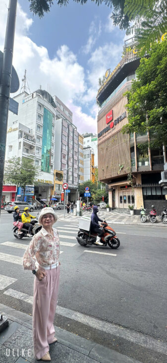 BÁN NHÀ HÀNG NHẬT CHIYODA SUSHI – CĂN GÓC 2 MẶT TIỀN SỐ 256 LÊ THÁNH TÔN & TRƯƠNG ĐỊNH, QUẬN 1 –