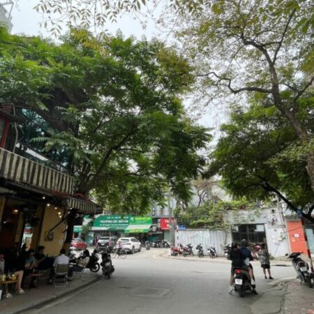 MẶT NGÕ NGUYỄN CÔNG HOAN – ÔTÔ TRÁNH – VỈA HÈ KINH DOANH – GIÁ 14 TỶ