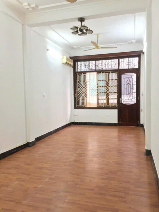 Bán nhà riêng phố Láng Hạ, mặt ngõ ô tô tránh kinh doanh – ô tô đỗ ngày đêm 60m nhà 5T – 18,9 tỷ –