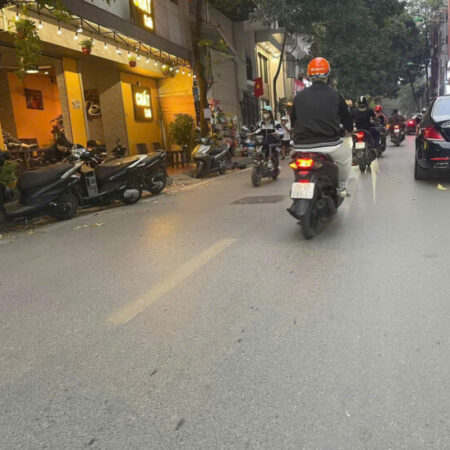 Bán nhà Hoàng Cầu – Mặt ngõ kinh doanh 30m ra phố – 60m ra mặt hồ Hoàng Cầu 55m x 5 tầng 22,5 tỷ Bán nhà Hoàng Cầu – Mặt ngõ kinh doanh 30m ra phố – 60m ra mặt hồ Hoàng Cầu 55m x 5 tầng 22,5 tỷ