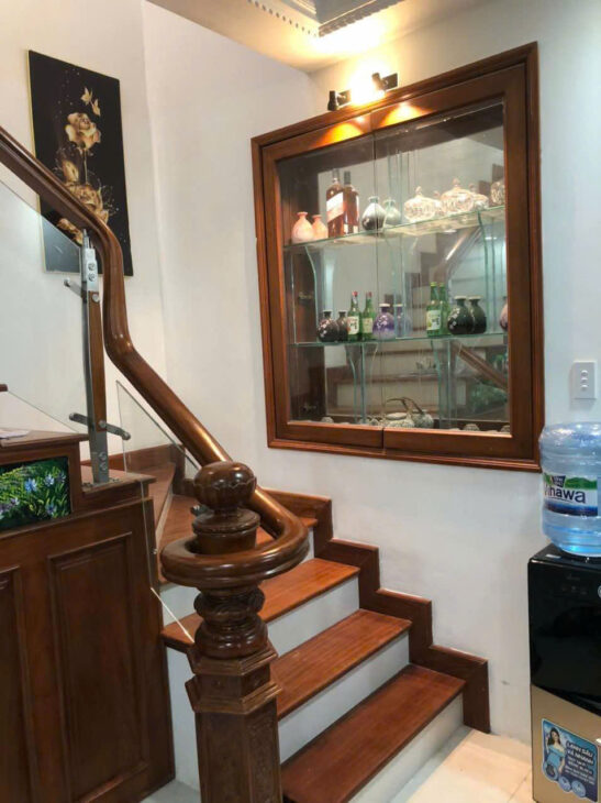 Hiếm có khó tìm – nhà 5 tầng, 67m², hẻm xe hơi, full nội thất gỗ quý – chỉ 6.8 tỷ. Không có căn thứ