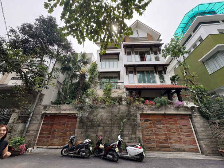 MẶT PHỐ NGUYỄN CÔNG CHỨ ,KINH DOANH ĐA NGÀNH NGHỀ,CỰC ĐỈNH,MẶT TIỀN CỰC RỘNG 7,9M,DIỆN TÍCH