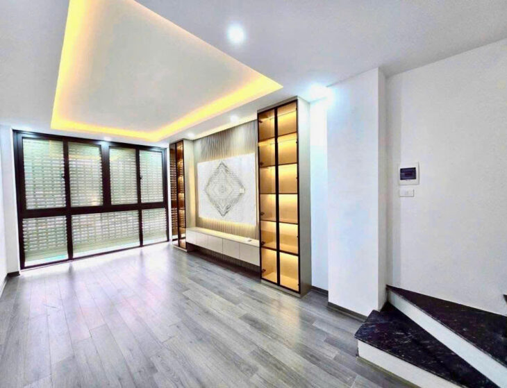 Bán Nhà Hoàng Văn Thái Thanh Xuân, Thang Máy, Ô tô đỗ Cổng, Ngõ Thông 5 tầng 35m2 7.48 tỷ