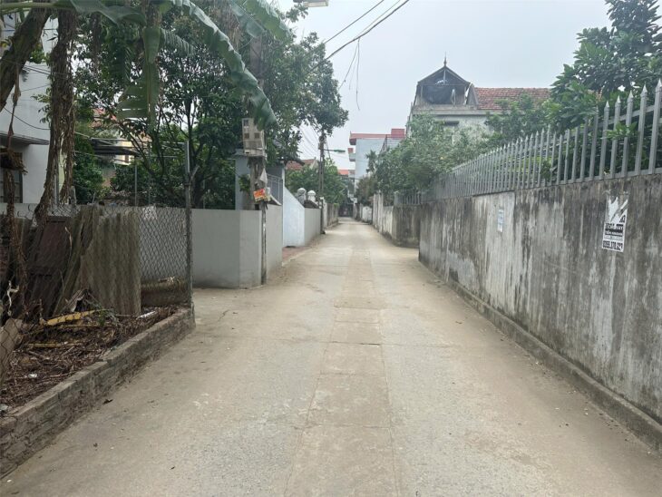 Tôi Muốn Chuyển Miếng Đất Ngõ Ô tô Tránh Gần UBND Vạn Phúc – Thanh Trì Diện Tích 38.9m – Giá Cho