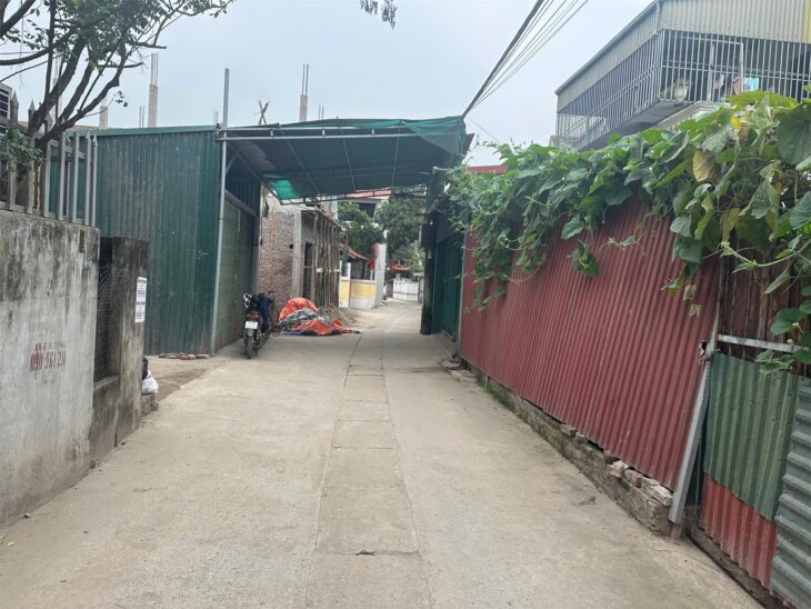 Tôi Muốn Chuyển Miếng Đất Ngõ Ô tô Tránh Gần UBND Vạn Phúc – Thanh Trì Diện Tích 38.9m – Giá Cho