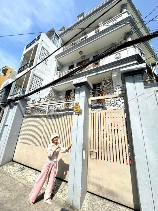 CHÍNH CHỦ BÁN BIỆT THỰ NGANG LỚN 9,5M*15M XE HƠI NGỦ TRONG NHÀ – ĐƯỜNG TRẦN ĐÌNH XU, QUẬN 1