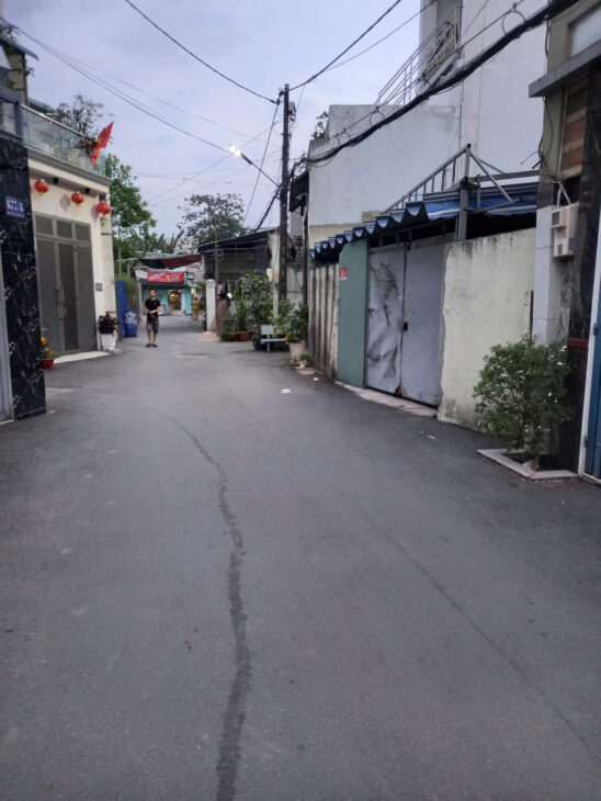 ???? XE HƠI NGỦ TRONG NHÀ – 4 TẦNG BTCT – HOÀN CÔNG ĐẦY ĐỦ – NGAY TRUNG TÂM QUẬN 12 Giá mới: 6.3 tỷ