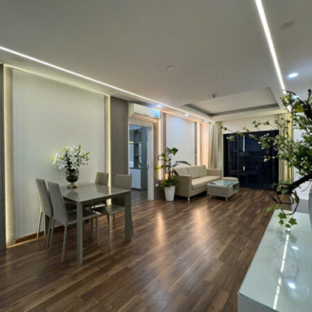 Bán chung cư KĐT Goldmark City 136 Hồ Tùng Mậu. DT 111m- 3 ngủ. LH: 0964769634