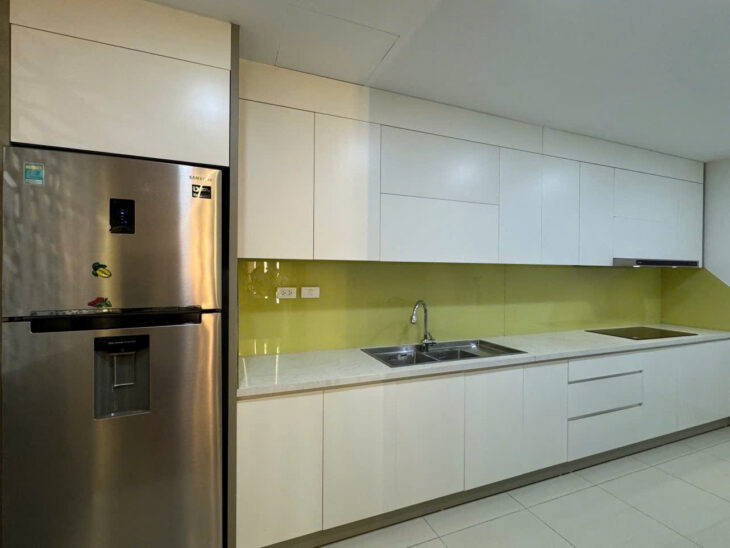 Bán chung cư KĐT Goldmark City 136 Hồ Tùng Mậu. DT 111m- 3 ngủ. LH: 0964769634