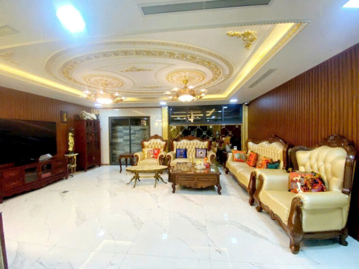 Biệt thự mỹ đình, 2 ô tô tránh, 2 thoáng trước sau Diện tích 125m2, 6 tầng, mặt tiền 7. Giá 40 tỉ