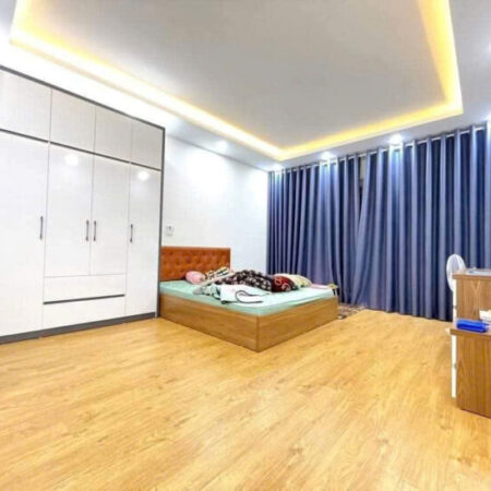 PHÂN LÔ NGUYỄN PHONG SẮC CẦU GIẤY, ÔTÔ TRÁNH, KINH DOANH, DT 45M2 GIÁ 13 TỶ 950