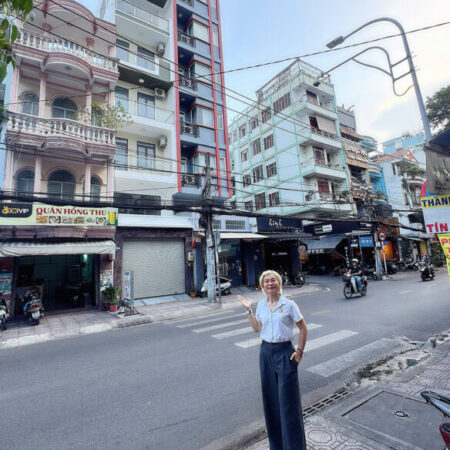 SIÊU PHẨM BÁN TÒA NHÀ 6 TẦNG THANG MÁY – MẶT TIỀN VĨNH HỘI, QUẬN 4 – GIANG GIANG:0901611116 SIÊU PHẨM BÁN TÒA NHÀ 6 TẦNG THANG MÁY – MẶT TIỀN VĨNH HỘI, QUẬN 4 – GIANG GIANG:0901611116