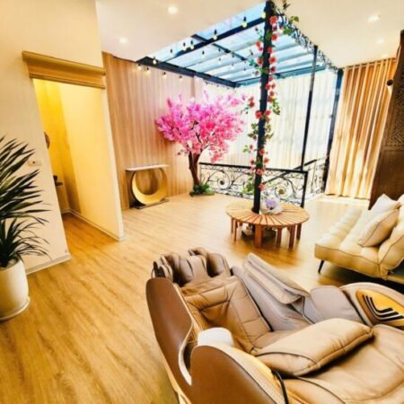 BÁN NHÀ PHỐ ĐĂNG TIẾN ĐÔNG-GẦN PHỐ-FULL NỘI THẤT-NỞ HẬU