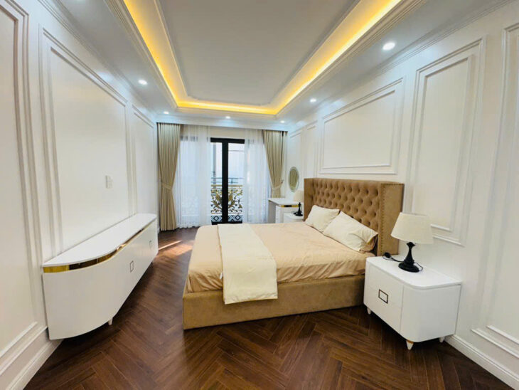 NHÀ ĐẸP 5 TẦNG THANG MÁY – Ô TÔ ĐỖ CỬA – HAI BÀ TRƯNG GIÁ 14.8 TỶ