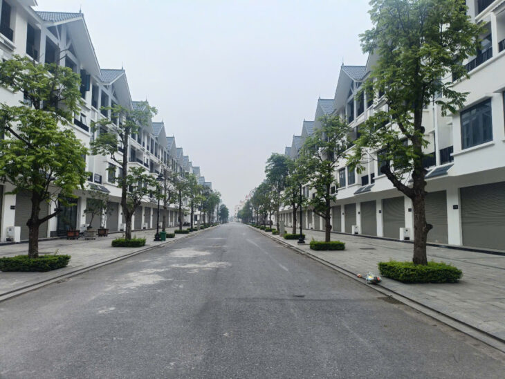 Bán gấp LK Hinode Royal Park 100m2-4T, vỉa hè rộng, vị trí đẹp, giá 16 tỷ